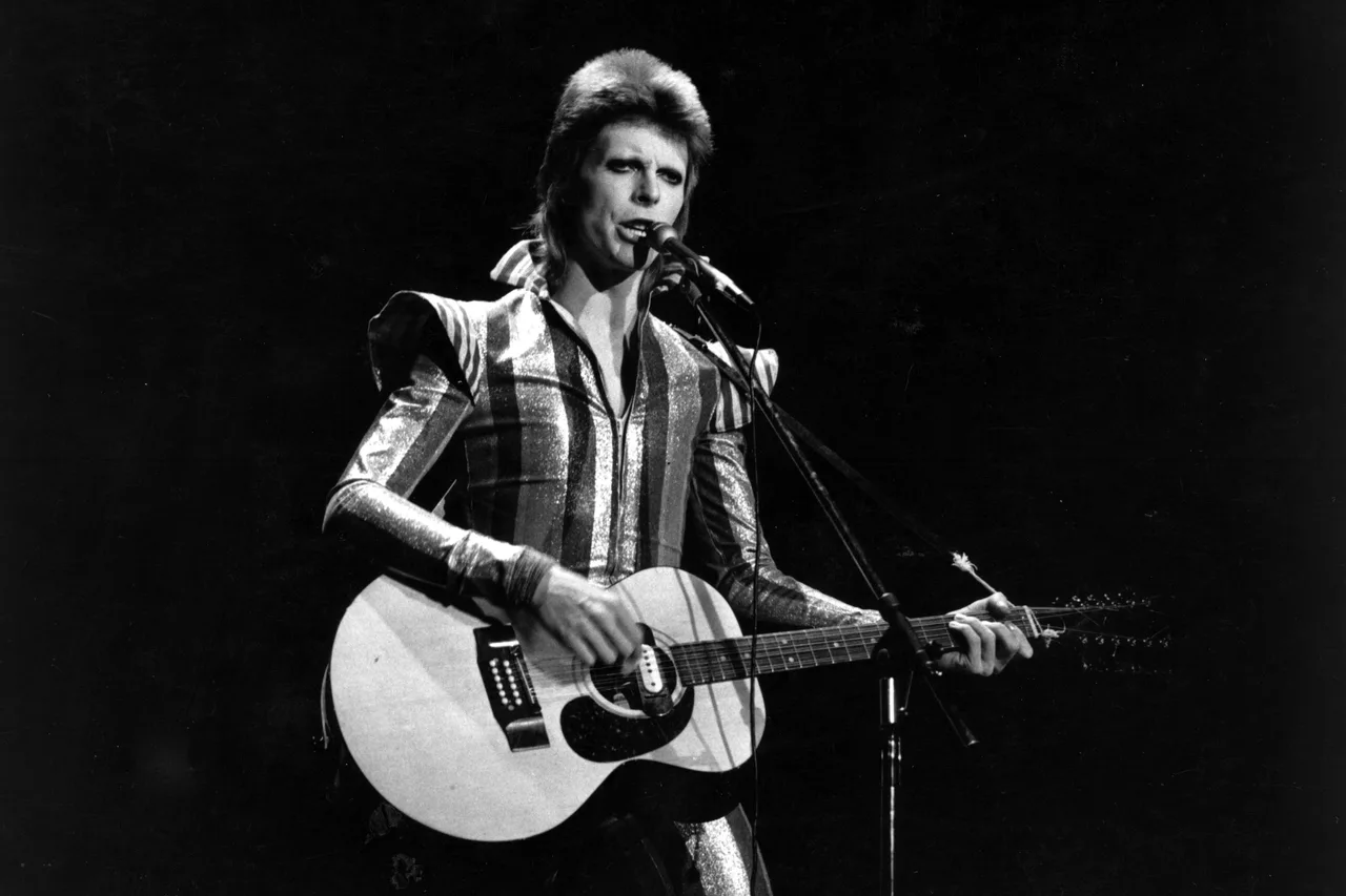 David Bowie como Ziggy Stardust