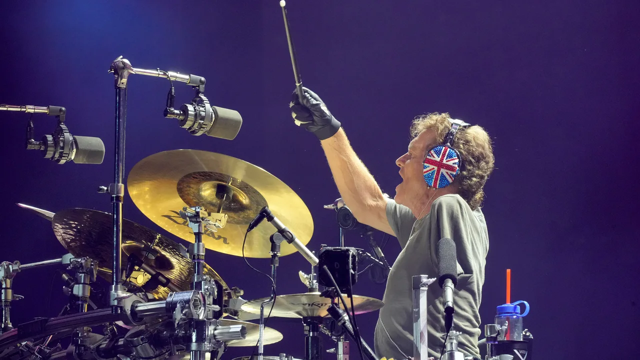 Def Leppard em show