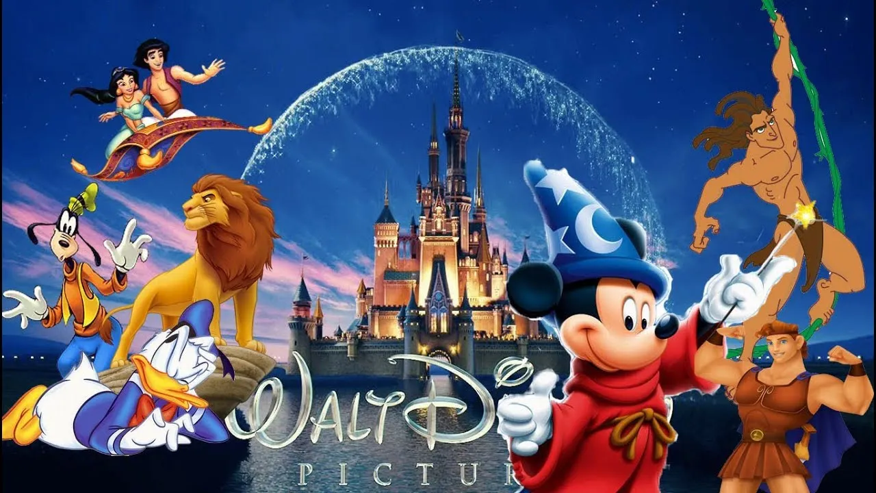 capa da disney com imagens dos personagens de desenhos