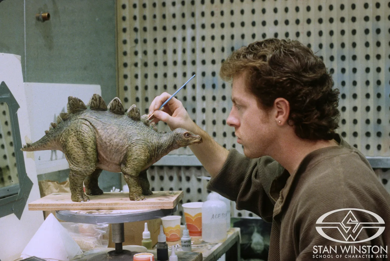 Dinossauro animatrônico construído pelo estúdio de Stan Winston